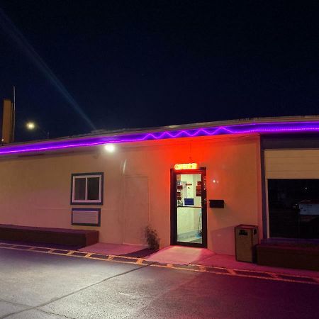 ويتشيتا Western Holiday Motel المظهر الخارجي الصورة