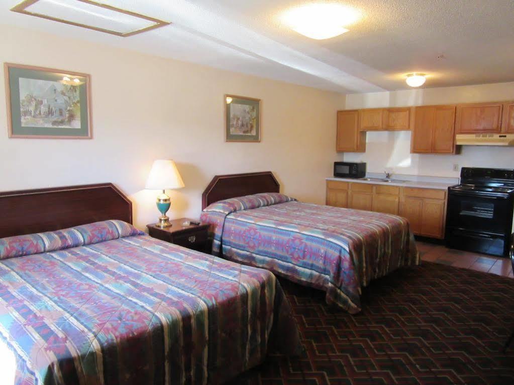 ويتشيتا Western Holiday Motel المظهر الخارجي الصورة