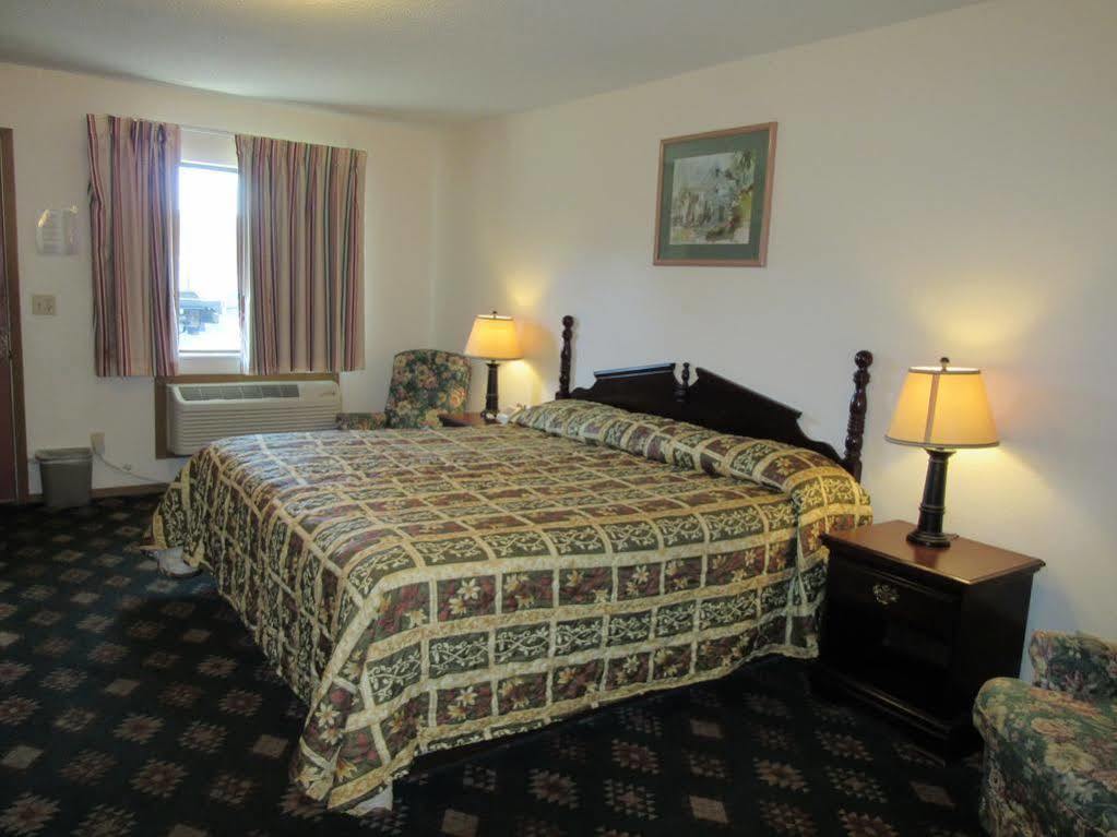 ويتشيتا Western Holiday Motel المظهر الخارجي الصورة